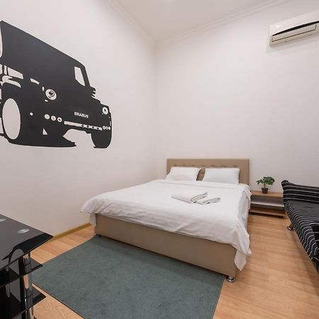 Kievaccommodation In The Center 24H Self Check-In מראה חיצוני תמונה