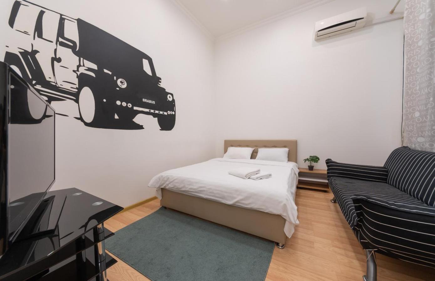 Kievaccommodation In The Center 24H Self Check-In מראה חיצוני תמונה